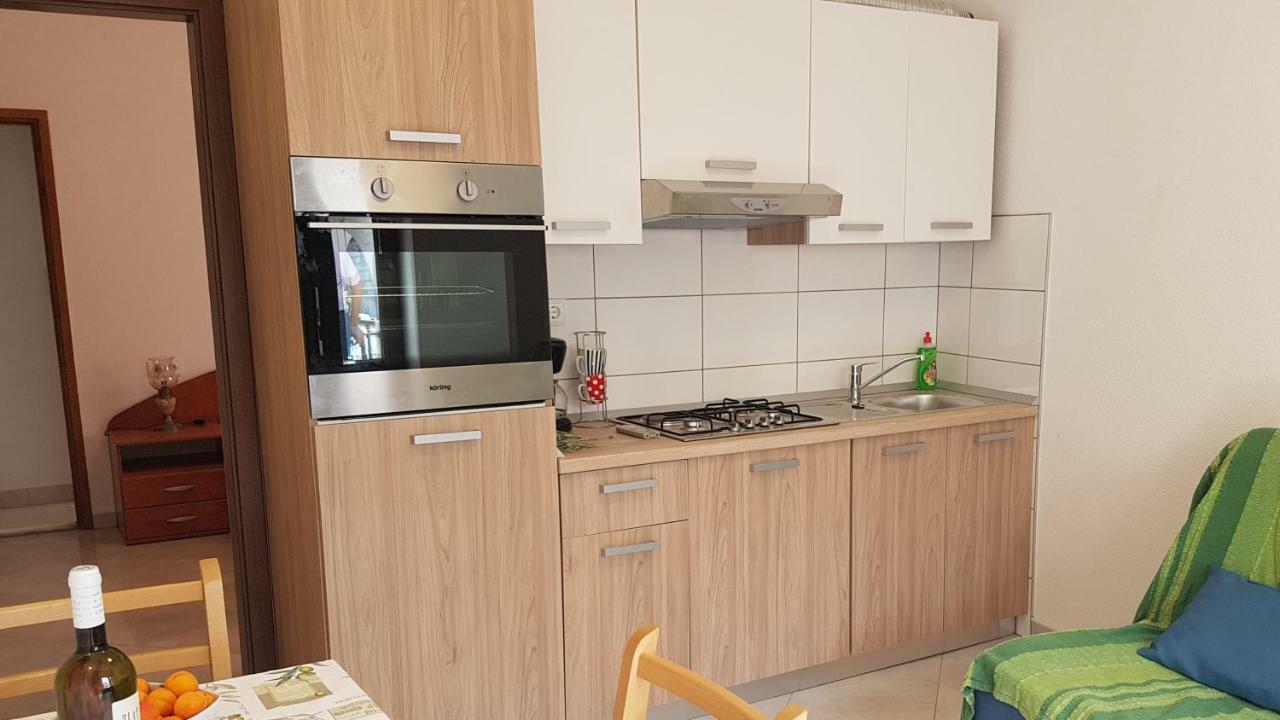 Apartments Damjanic Jerko Врбоська Екстер'єр фото